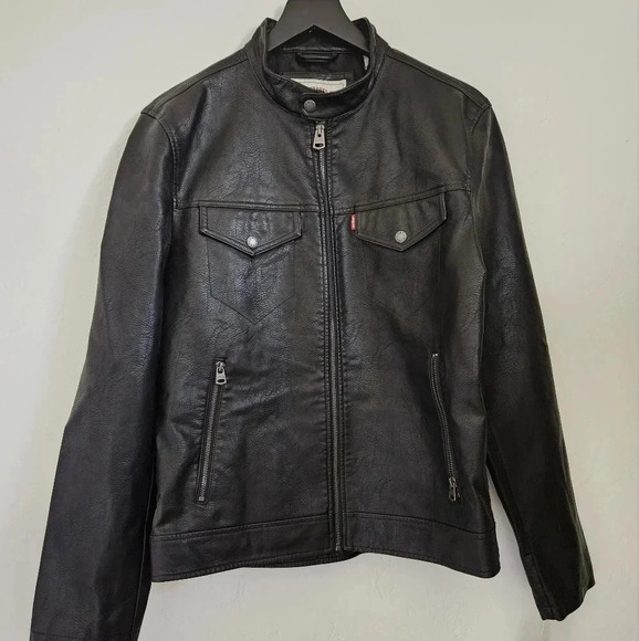 Levis Faux Leather Zip Up Jacket Medium in Black racer collar​
